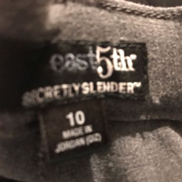 Fresh from Laurie’s closet - Picture 3 of 3